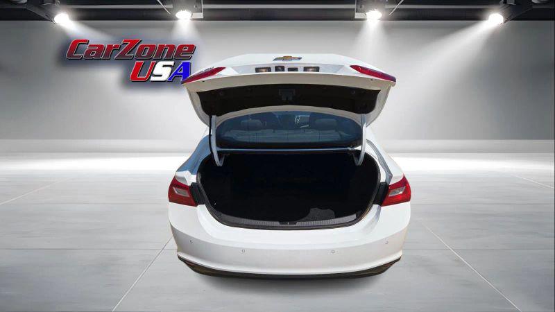 2024 Chevrolet Malibu FWD 1FL
