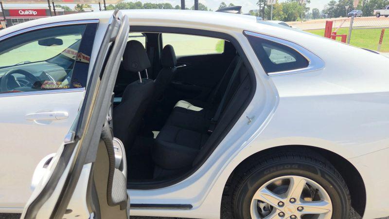 2024 Chevrolet Malibu FWD 1FL