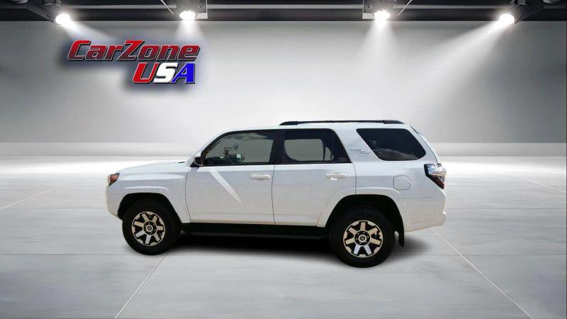 2024 Toyota 4Runner TRD Off Road