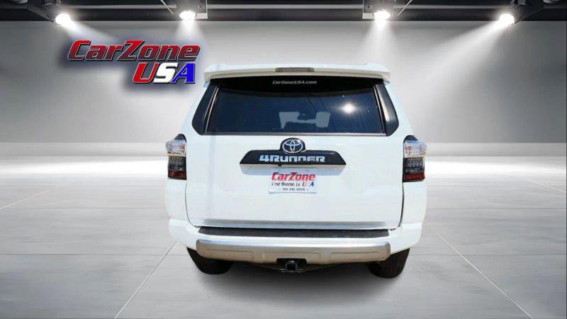 2024 Toyota 4Runner TRD Off Road