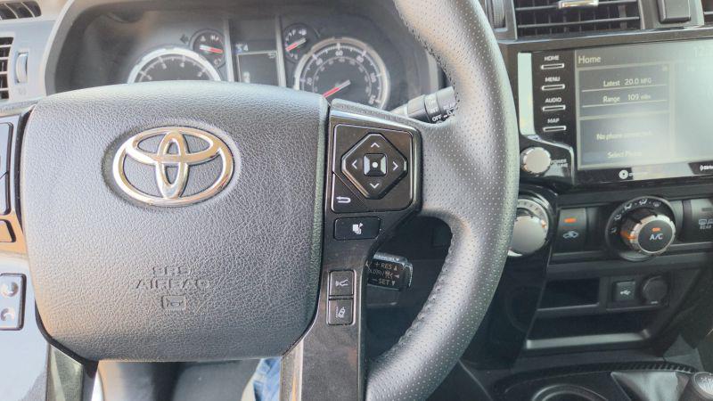 2024 Toyota 4Runner TRD Off Road