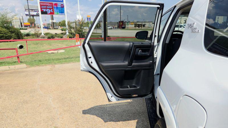 2024 Toyota 4Runner TRD Off Road
