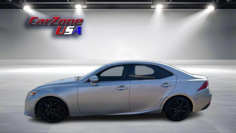 2016 Lexus IS 200t 200t