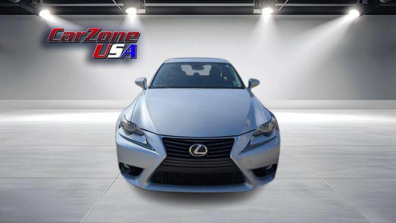 2016 Lexus IS 200t 200t