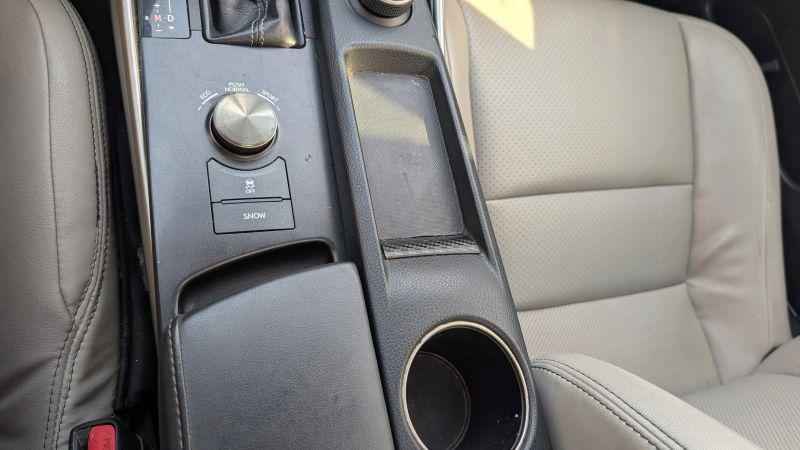 2016 Lexus IS 200t 200t