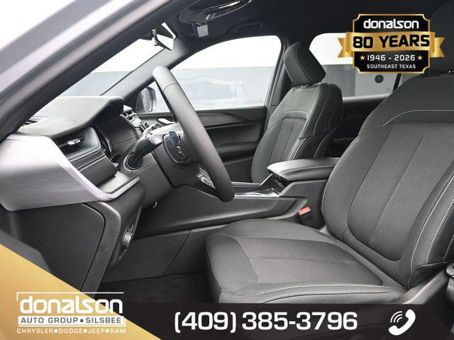 2025 Jeep Grand Cherokee L Laredo 4x2
