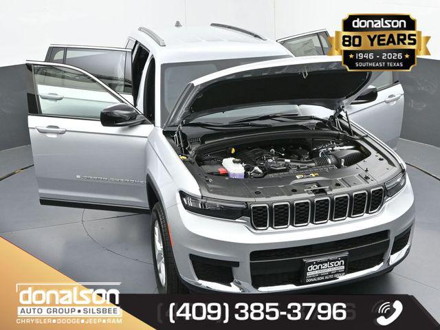 2025 Jeep Grand Cherokee L Laredo 4x2