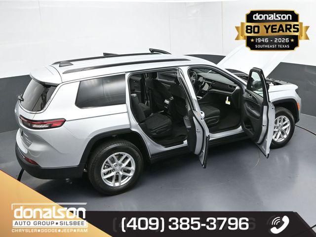 2025 Jeep Grand Cherokee L Laredo 4x2
