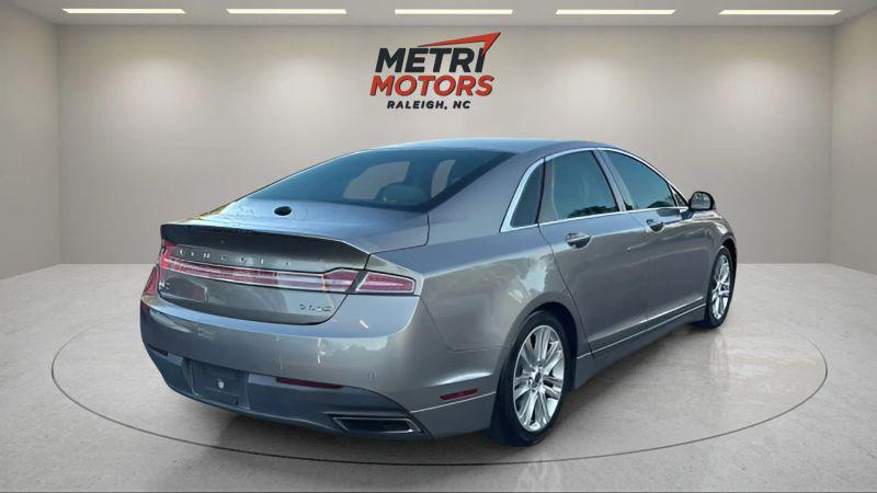 2015 Lincoln MKZ Base