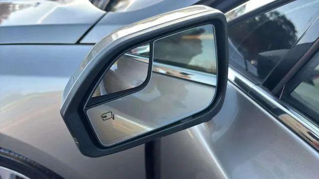 2015 Lincoln MKZ Base