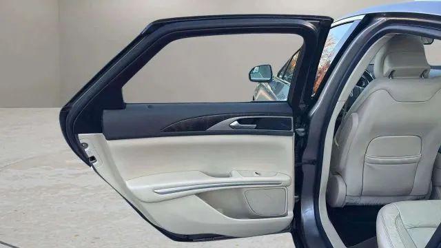 2015 Lincoln MKZ Base