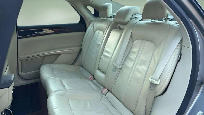 2015 Lincoln MKZ Base