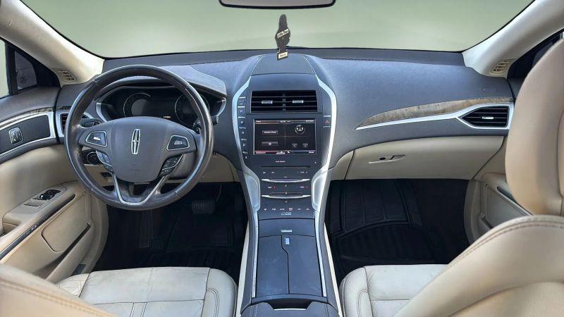 2015 Lincoln MKZ Base