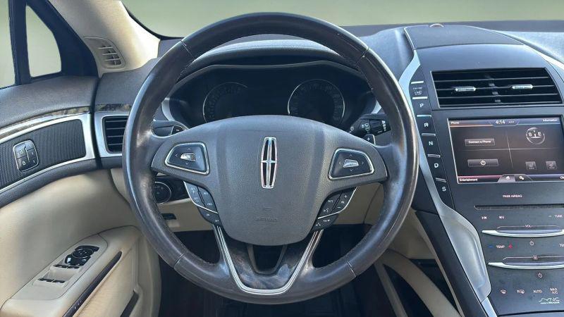 2015 Lincoln MKZ Base