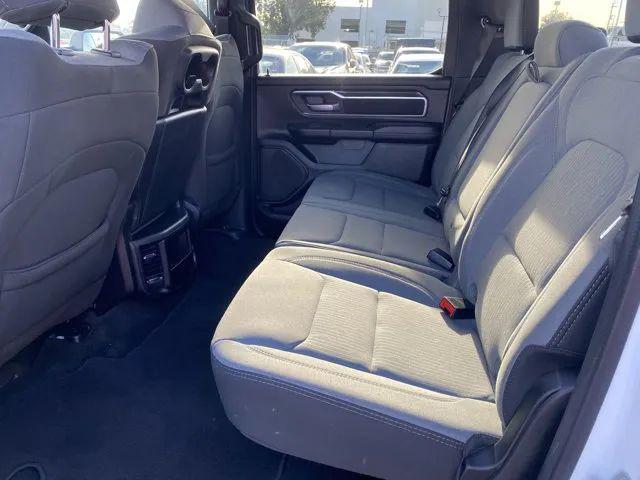 2023 Ram 1500 Big Horn Crew Cab 4x2 5'7" Box