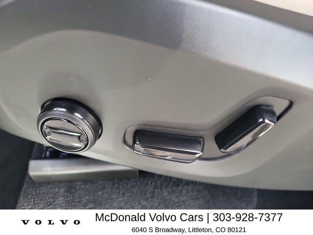 2026 Volvo XC90 Plus, B6 AWD Gas (mild hybrid), Gasoline, Bright, 7 Seats