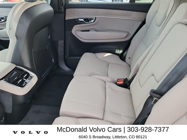 2026 Volvo XC90 Plus, B6 AWD Gas (mild hybrid), Gasoline, Bright, 7 Seats