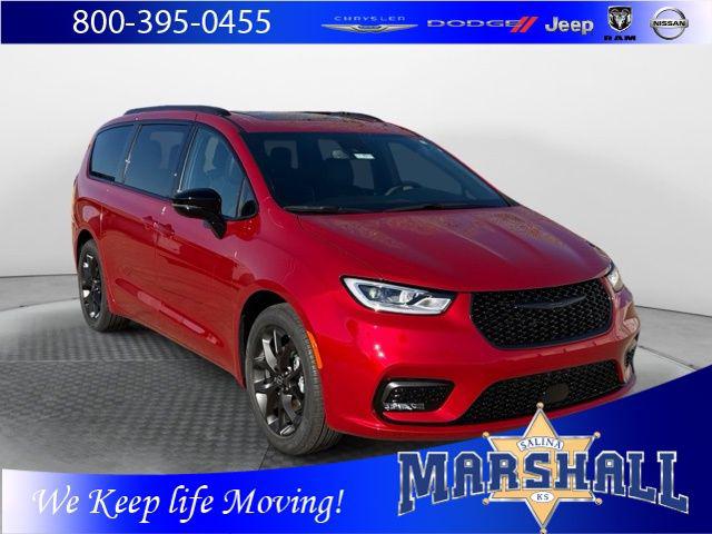 2026 Chrysler Pacifica Limited for sale in Salina, KS