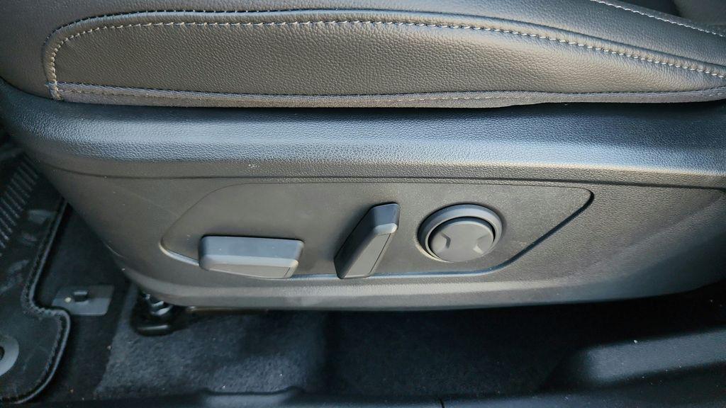 2026 Hyundai Tucson SEL Premium - Photo 12