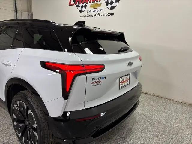 2026 Chevrolet V Blazer RS AWD