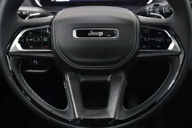 2025 Jeep Grand Cherokee L Overland 4x4