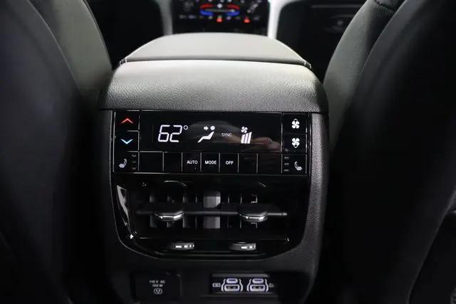 2025 Jeep Grand Cherokee L Overland 4x4