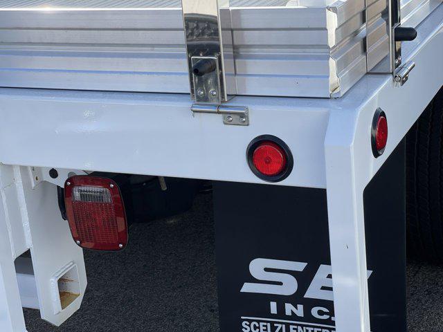 2025 Ford F-550 XL