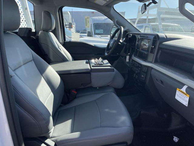 2025 Ford F-550 XL