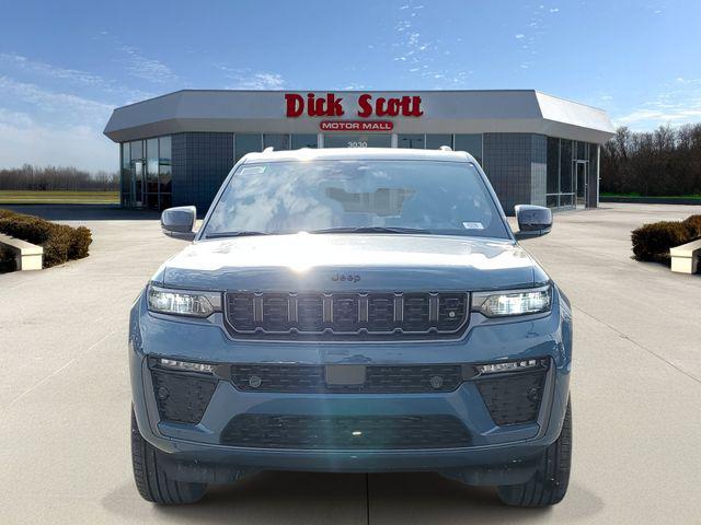 2026 Jeep Grand Cherokee GRAND CHEROKEE SUMMIT 4X4