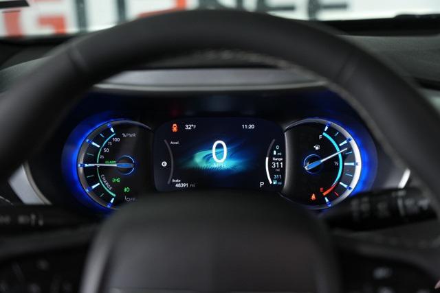 2024 Chrysler Pacifica Hybrid S Appearance Pkg