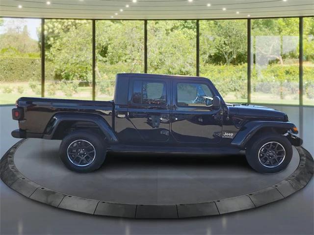 2022 Jeep Gladiator Overland 4x4 2022 Jeep Gladiator Overland 4x4