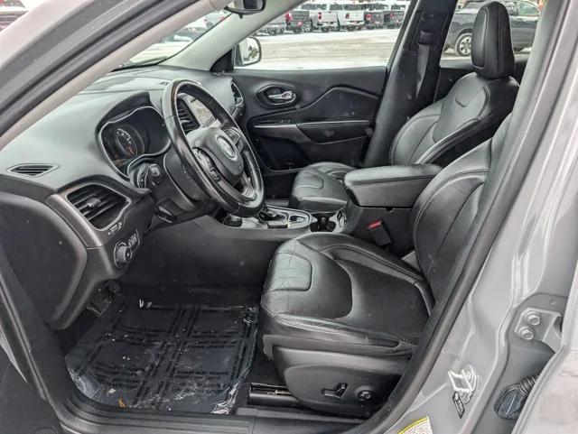 2021 Jeep Cherokee Latitude Lux 4X4 2021 Jeep Cherokee Latitude Lux 4X4