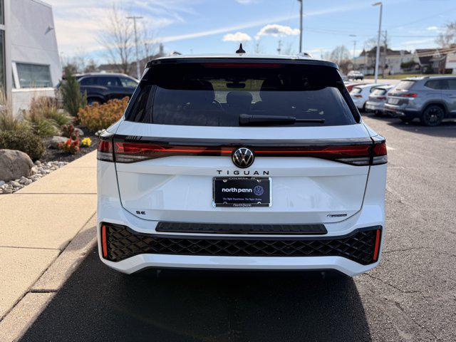 2026 Volkswagen Tiguan SE R-Line Black