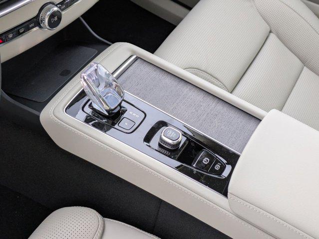 2026 Volvo XC90 Plug-In Hybrid T8 Ultra 7-Seater