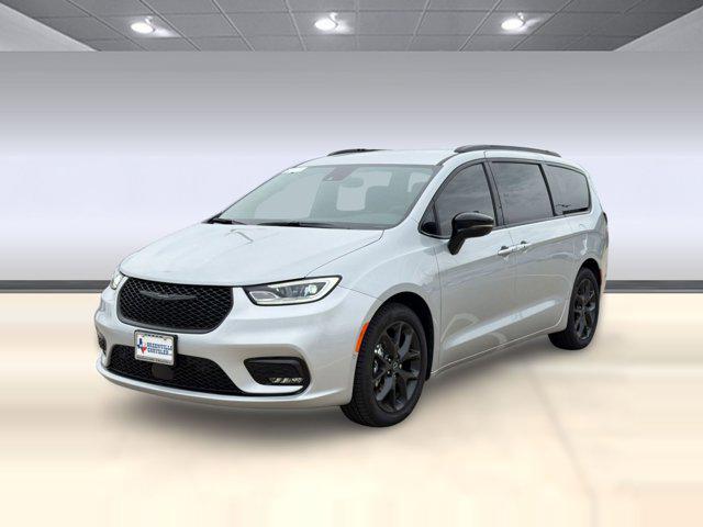 2026 Chrysler Pacifica Select for sale in Greenville, TX