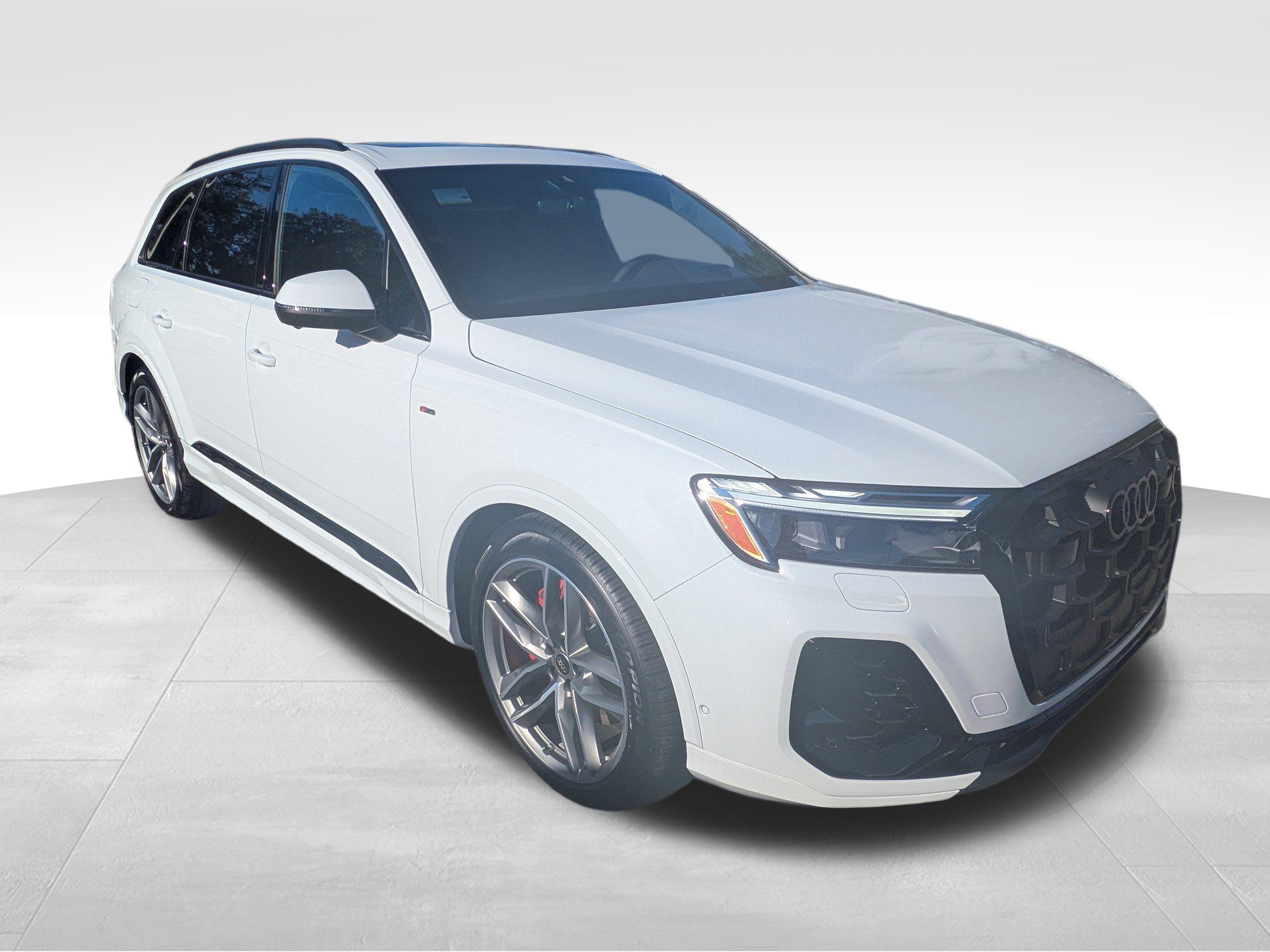 2026 Audi Q7 Prestige's photo