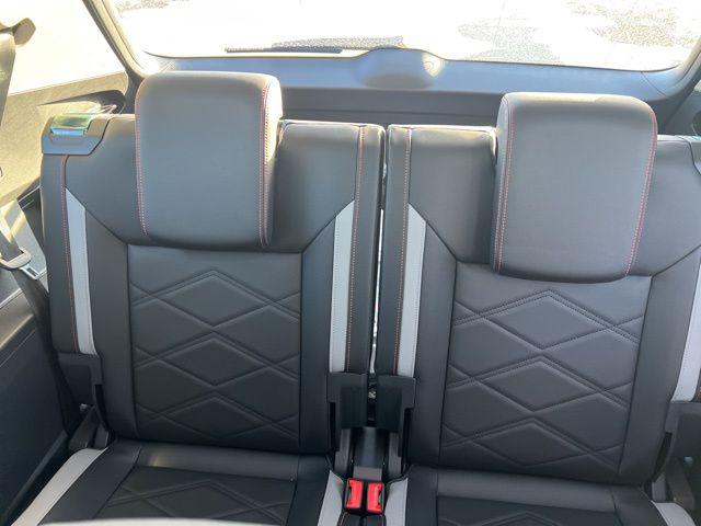 2026 Volkswagen Atlas Peak Edition