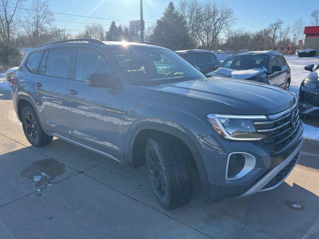 2026 Volkswagen Atlas Peak Edition for sale in Normal, IL