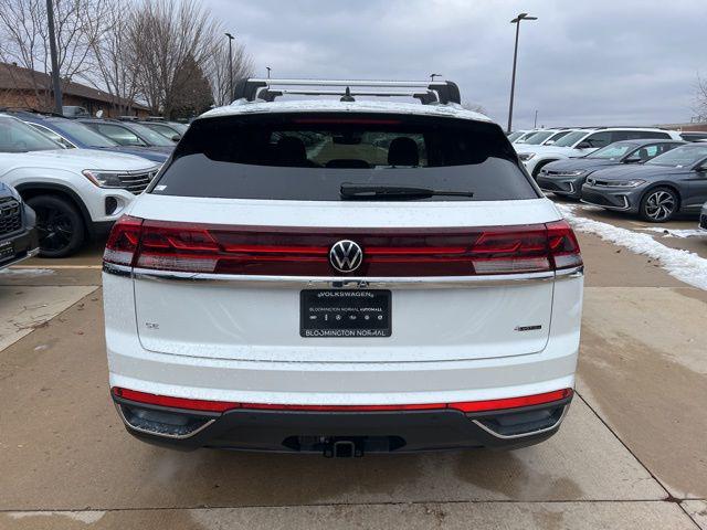 2026 Volkswagen Atlas Cross Sport SE with Technology