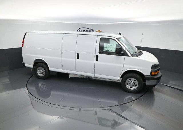 2025 Chevrolet Express Cargo Van RWD 3500 Extended Wheelbase WT