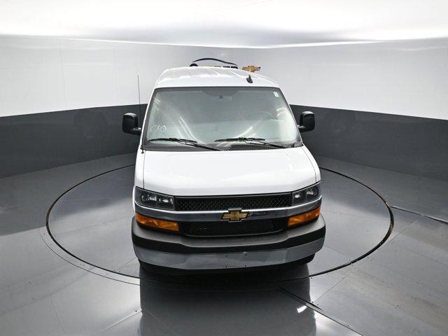 2025 Chevrolet Express Cargo Van RWD 3500 Extended Wheelbase WT