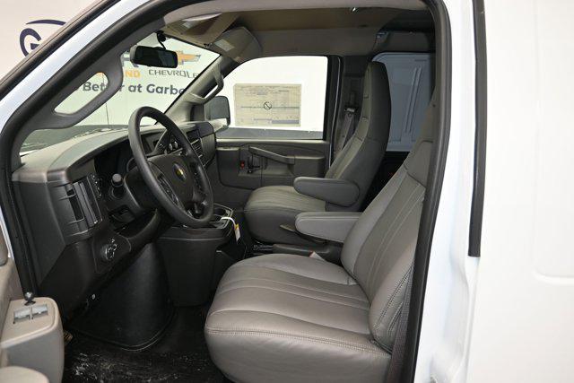 2025 Chevrolet Express Cargo Van RWD 3500 Extended Wheelbase WT