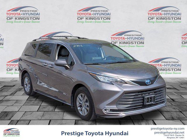 2022 Toyota Sienna XLE for sale in Kingston, NY