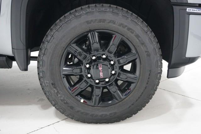 2026 GMC Sierra 2500HD Crew Cab, Standard Bed, AT4, 4WD