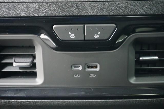 2026 GMC Sierra 2500HD Crew Cab, Standard Bed, AT4, 4WD