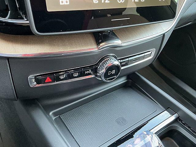 2026 Volvo XC60 Plug-In Hybrid Plus, T8 AWD Electric/Gasoline, Dark