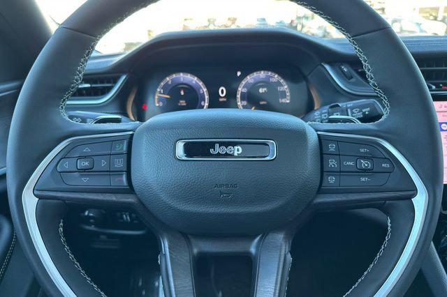 2025 Jeep Grand Cherokee Limited 4x4