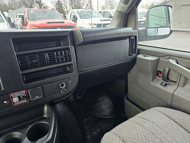 2025 Chevrolet Express Cargo Van RWD 3500 Extended Wheelbase WT