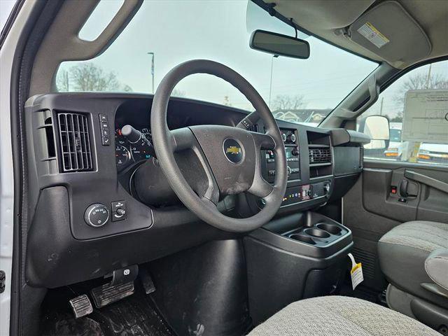 2025 Chevrolet Express Cargo Van RWD 3500 Extended Wheelbase WT