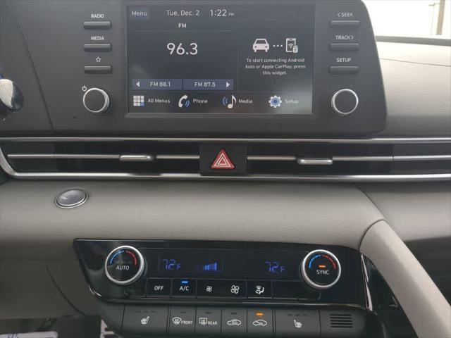 2026 Hyundai Elantra SEL Sport Premium